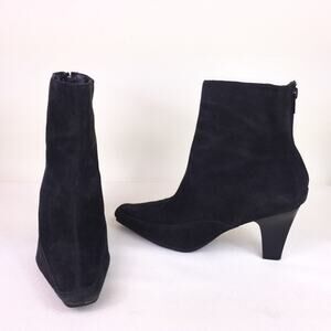 Aerosoles Black Suede Ankle Boots w/‎ Snip Toe, Sz 5.5